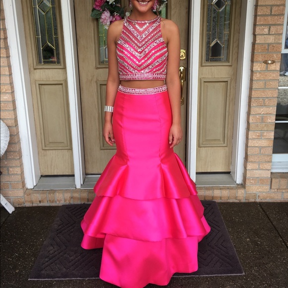 Mori Lee prom dress - Picture 2 of 2